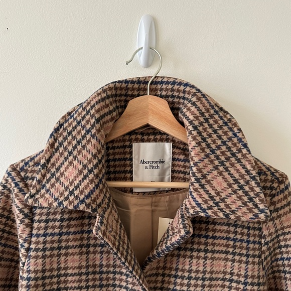 NWT Abercrombie Wool-Blend Mod Coat Size XS in Brown Plaid - Picture 3 of 7